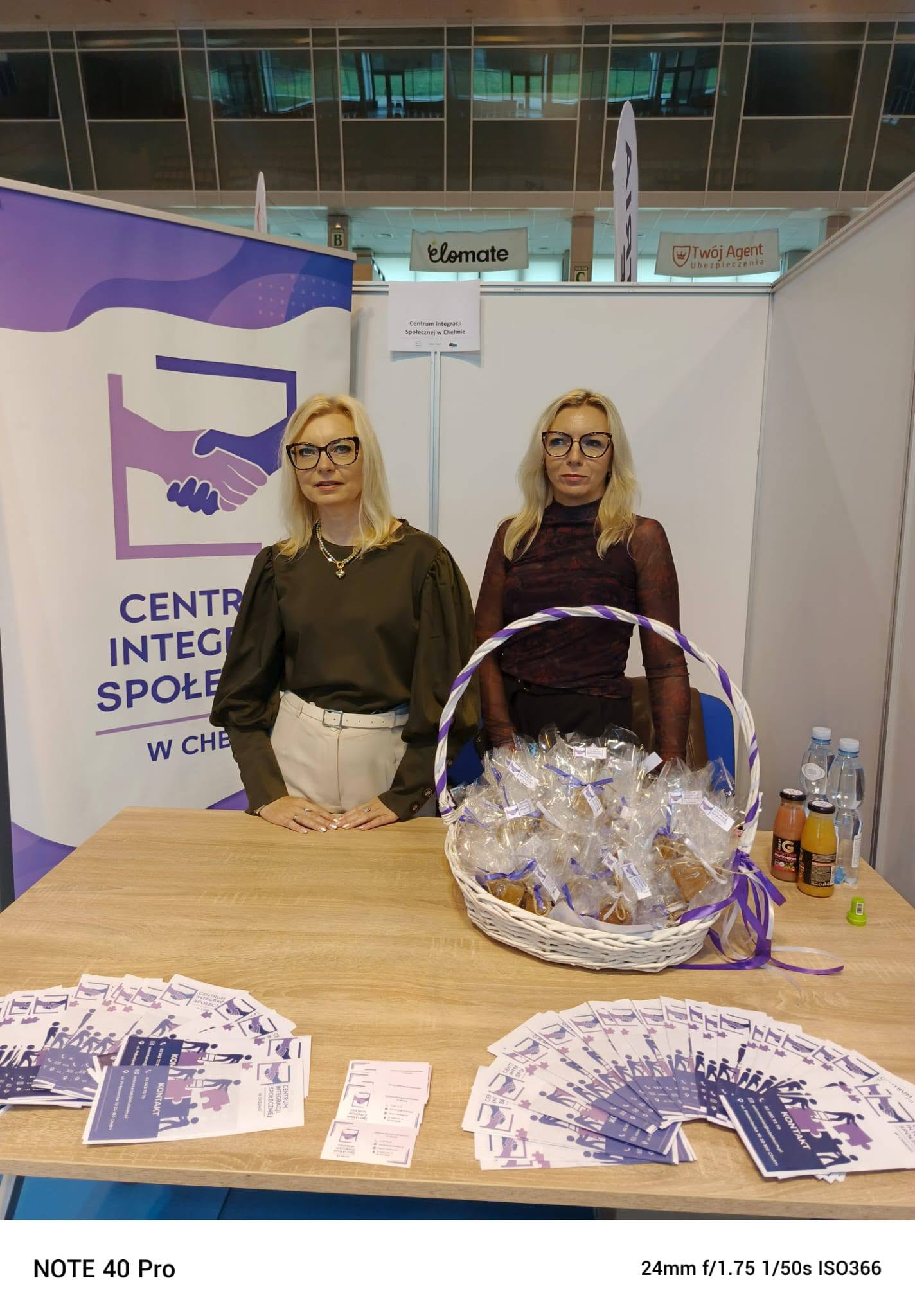 Stoisko Centrum Integracji Społecznej w Chełmie podczas Chełmskich Targów Pracy 2026